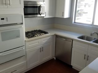 11921 Kiowa Ave #8, Los Angeles, CA 90049