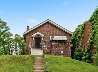 1965 Arlington Ave, Saint Louis, MO 63112