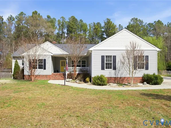 8116 Liberty Oaks Ln, Hanover, VA 23069