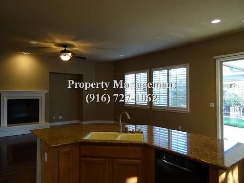 5th image of 2247 Lohse Ln