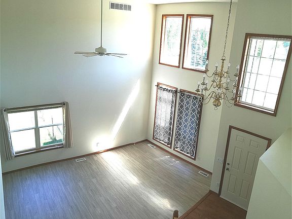 3rd image of 5351 Burcham Dr
