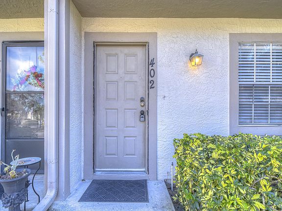 2nd image of 402 Bough Ave #1