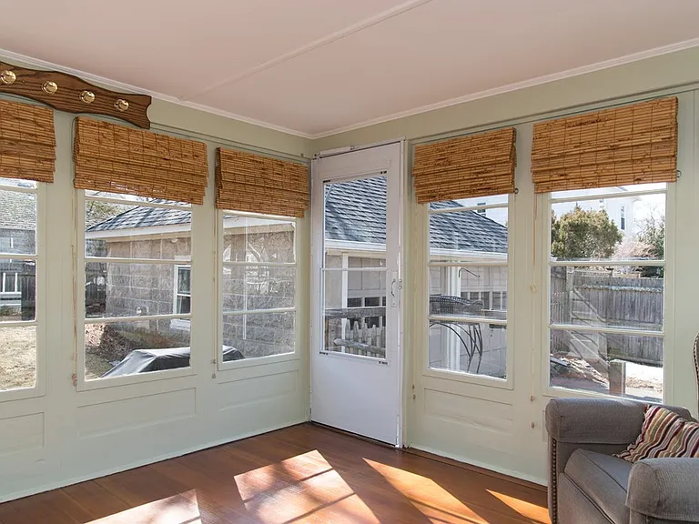 26 Carville Ave — Photo 15