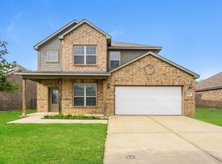 1541 Conley Ln, Crowley, TX 76036