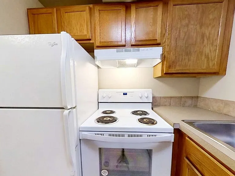 Heather Ridge, 2 Bedrooms, 1 Bathroom Apartments for Rent! — Photo 18