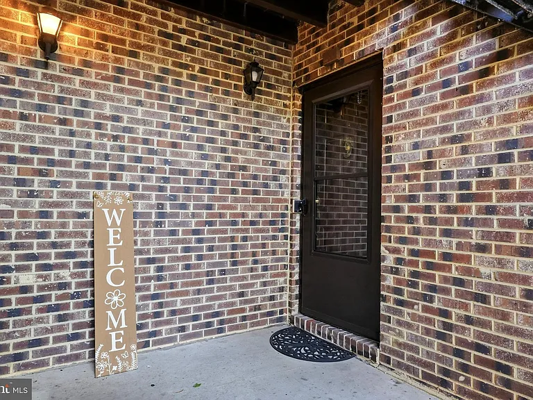 53 W Bluebell Ln #A — Photo 3