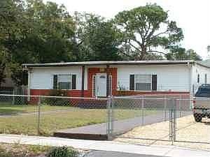 1st image of 2627 Bayside Dr S APT 6