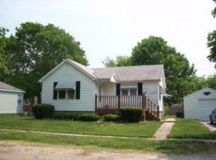 354 East St, Seneca, IL 61360