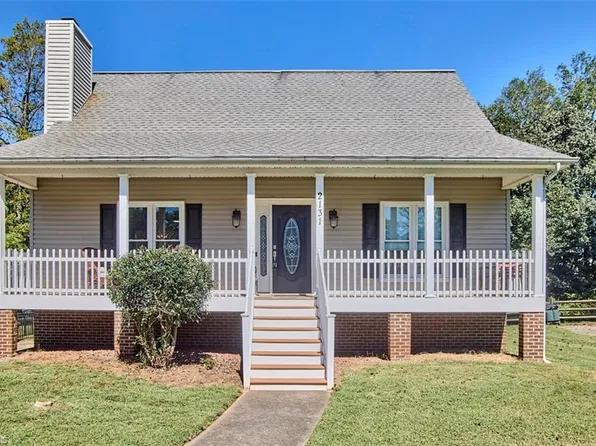 2131 Dave St, Winston Salem, NC 27127
