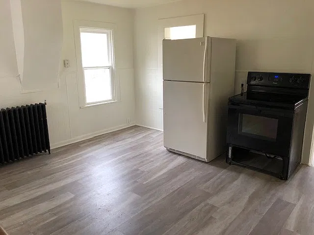 2 bed, 1200 sqft, $1,100 — Photo 4