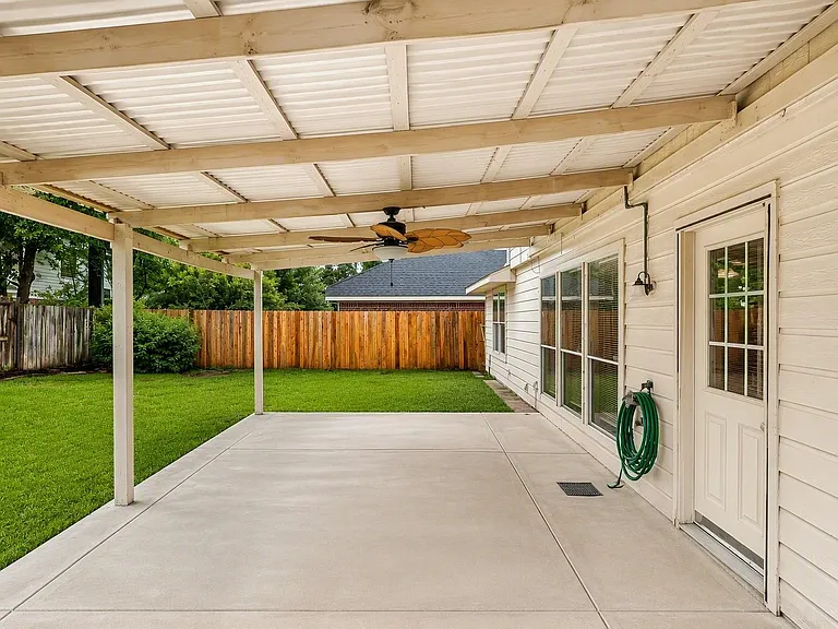 2026A Mossy Trail Dr — Photo 3