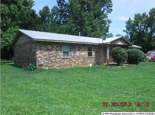 3051 Looxahoma Cir, Senatobia, MS 38668