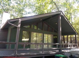 2317 Burntwood Dr, East Stroudsburg, PA