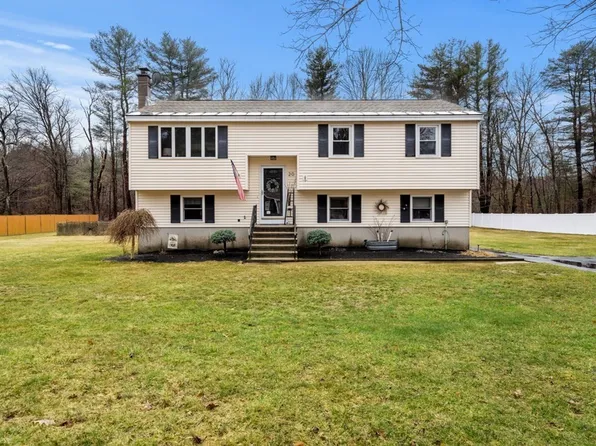 20 Back River Rd, Amesbury, MA 01913