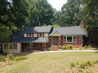 385 Hull Rd, Athens, GA 30601