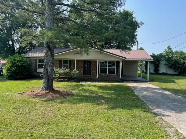 901 Allen St, Talladega, AL 35160
