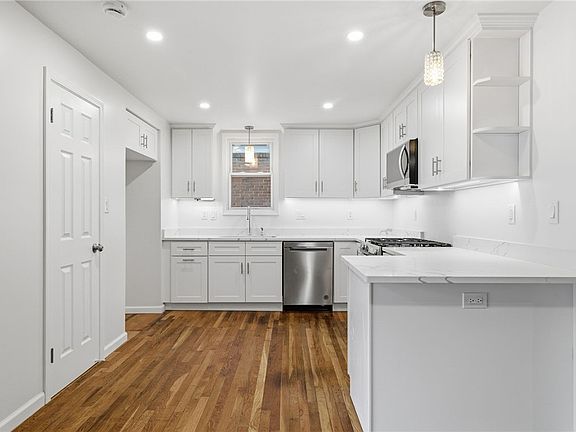 4th image of 1459 McFarland Rd