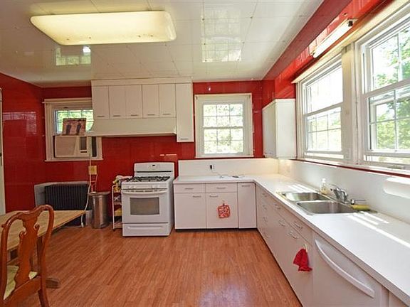 4th image of 509 Norway Ave