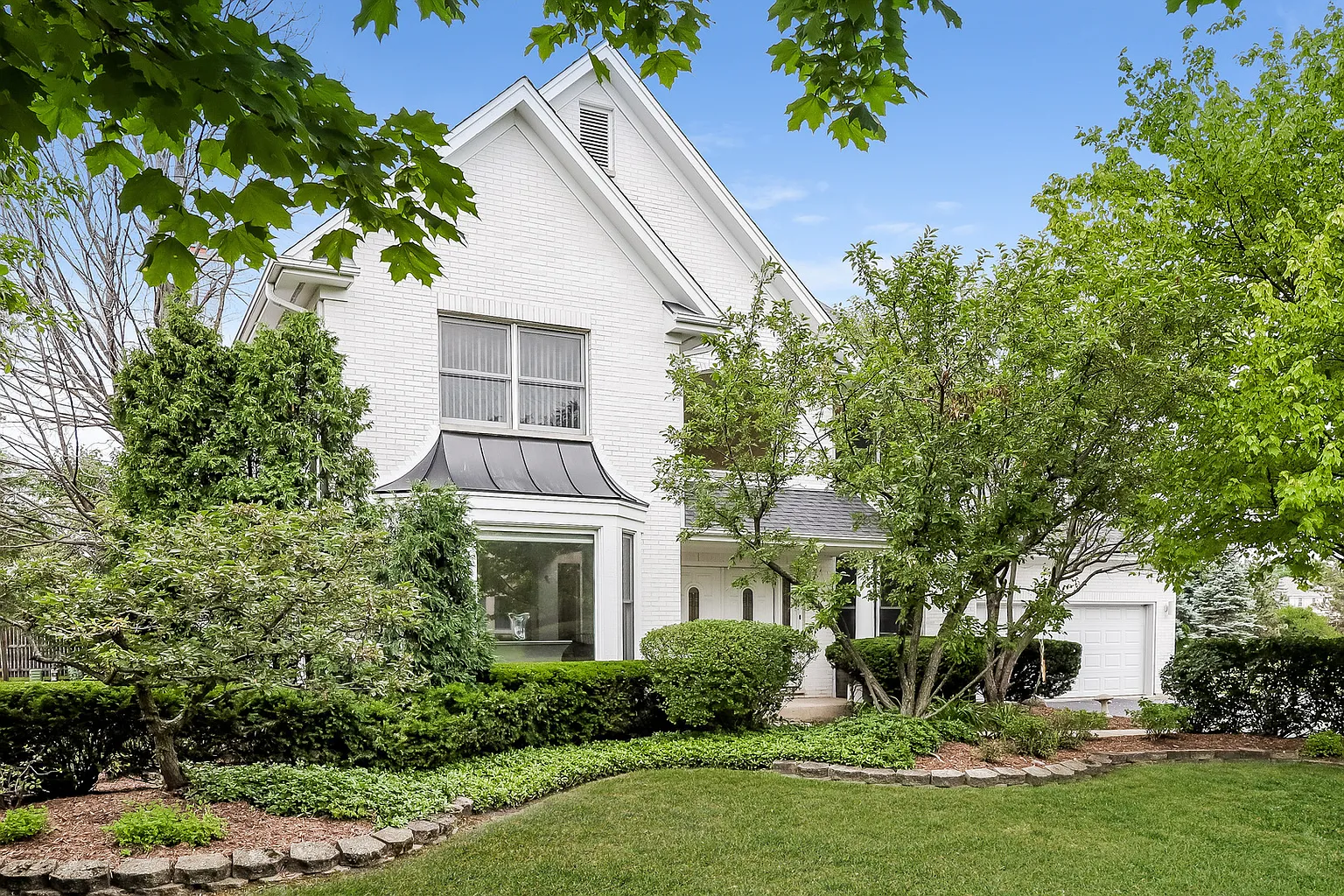 2130 Warwick Ln photo 1