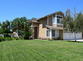 1533 W Summerset Dr, Rialto, CA 92377