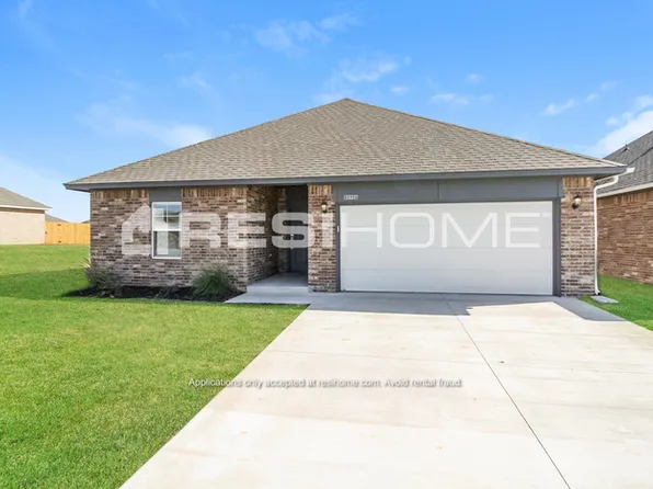 8090A Wesley Ave, Edmond, OK 73034