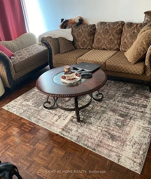 530 Lolita Gdns #1704 — Photo 4