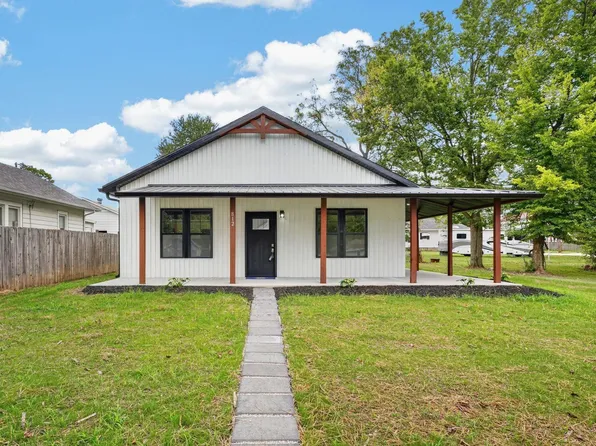 812 N Hart St, Princeton, IN 47670