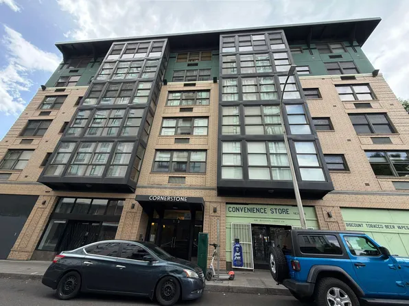1134 SW Jefferson St APT 208, Portland, OR 97201