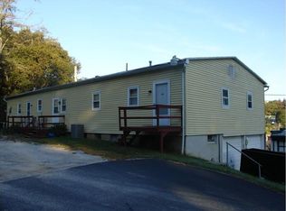 16 Winter Ave, Glen Rock, PA 17327