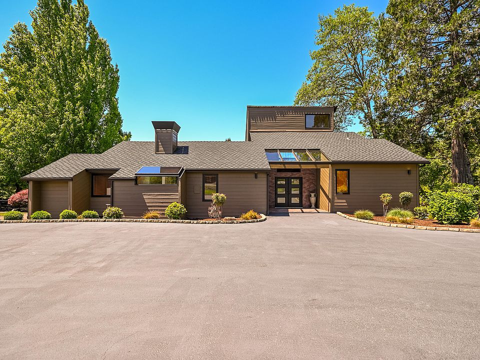 1st image of 2546 Fisher Rd