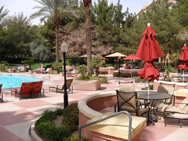 220 E Flamingo Rd #330 — Photo 37