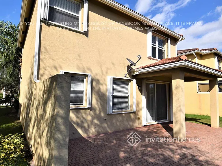 7866 Jewelwood Dr — Photo 16