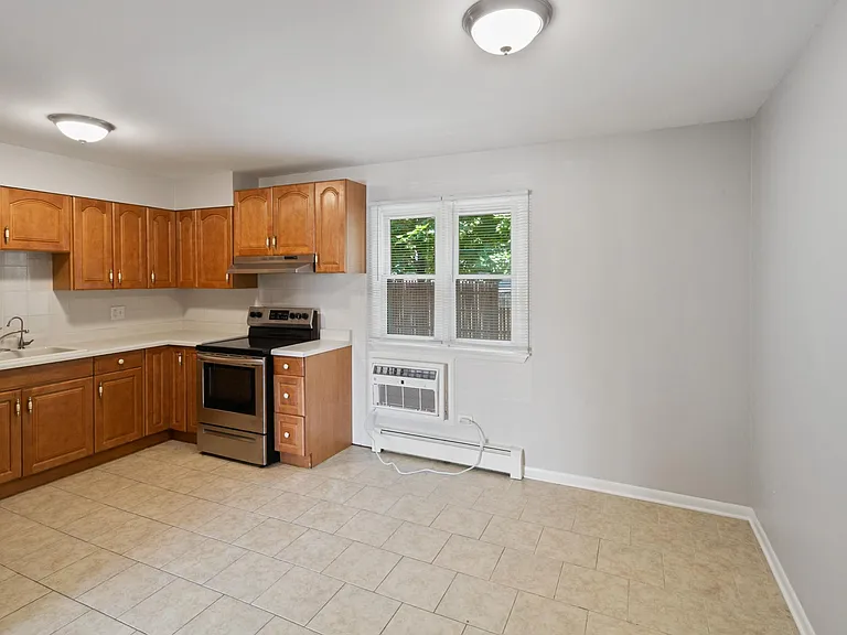 119 W Rockland Rd #3-A — Photo 5