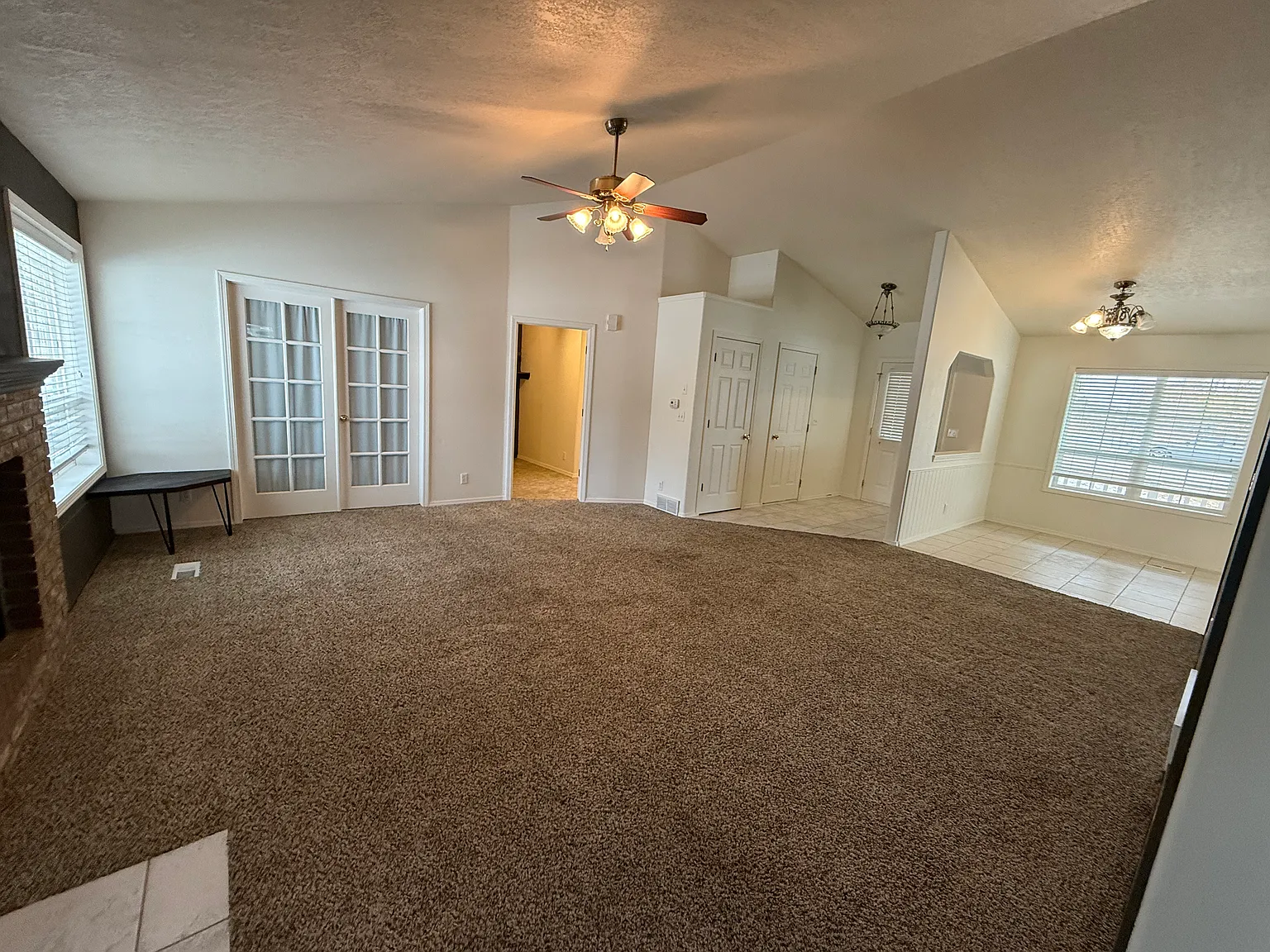 343 N 2 W — Photo 4