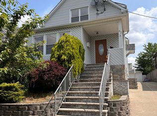 47 Strong St FLOOR 1, Wallington, NJ 07057