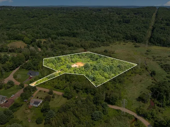 11 Old West Brookfield Rd, North Brookfield, MA 01535