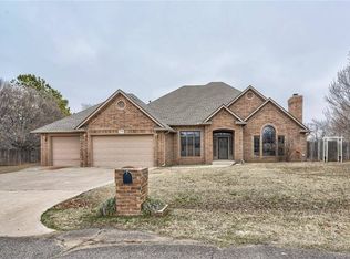 3420 Webster St, Moore, OK 73160