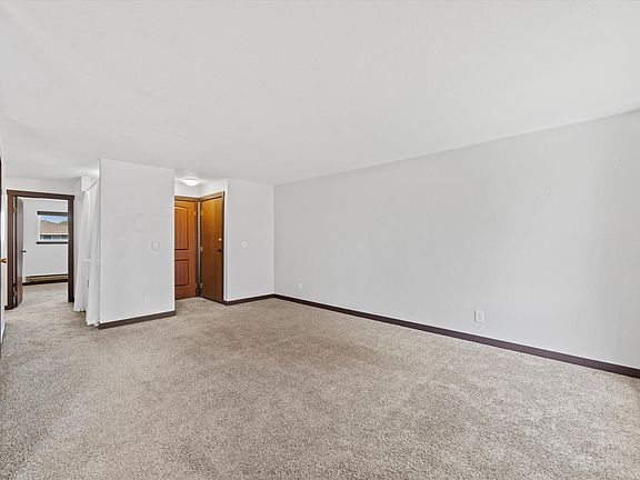 5th image of 3121 W Hood Ave APT H205
