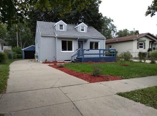 721 E Cavanaugh Rd, Lansing, MI 48910