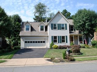 21125 Haystack Ct, Ashburn, VA 20147