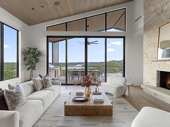 5th image of 3501 Mount Bonnell Rd