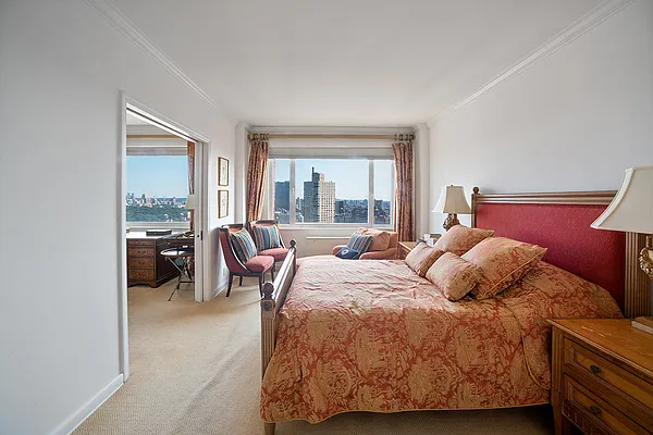 Sold by Adriana Arciello, LREB | media 24