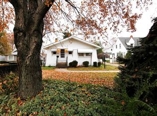 4391 W 229th St, Fairview Park, OH