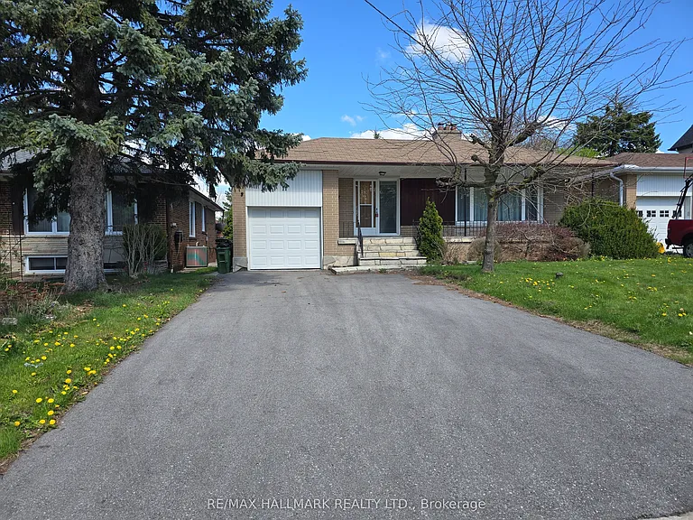 11 Bowerbank Dr — Photo 2