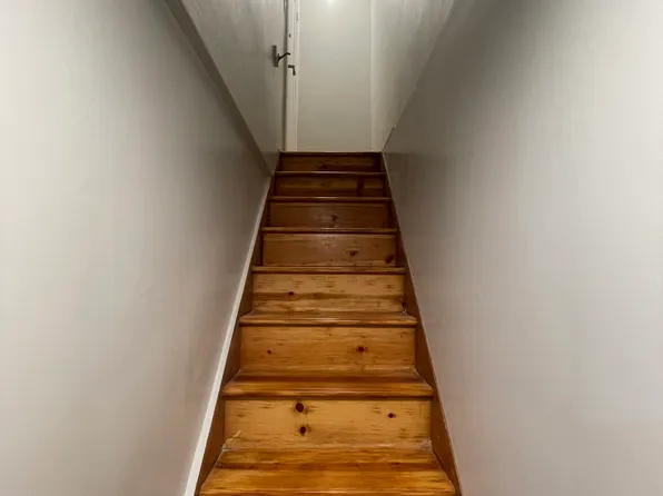 6604 Hudson Avenue image 8 of 9