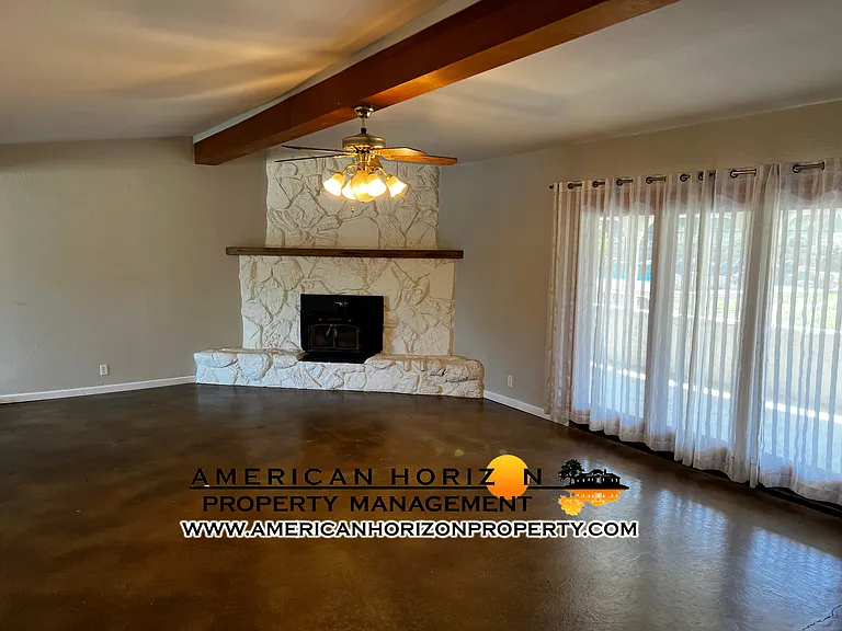 3630 Farron St — Photo 10