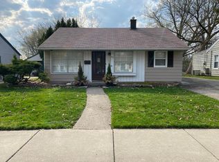 3133 Warick Rd, Royal Oak, MI 48073