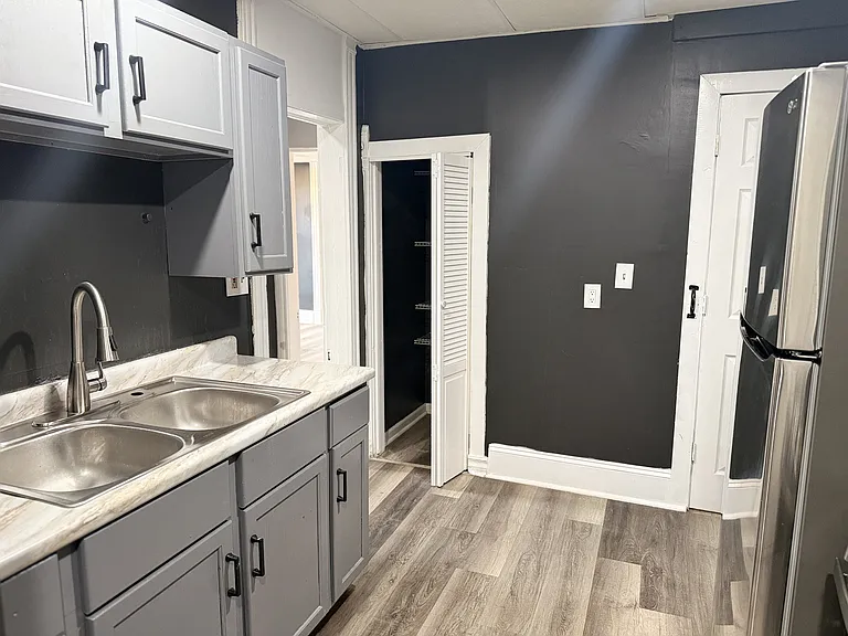 7450 S Maryland Ave #3S — Photo 1