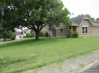 7334 Ridge Bch, Converse, TX 78109