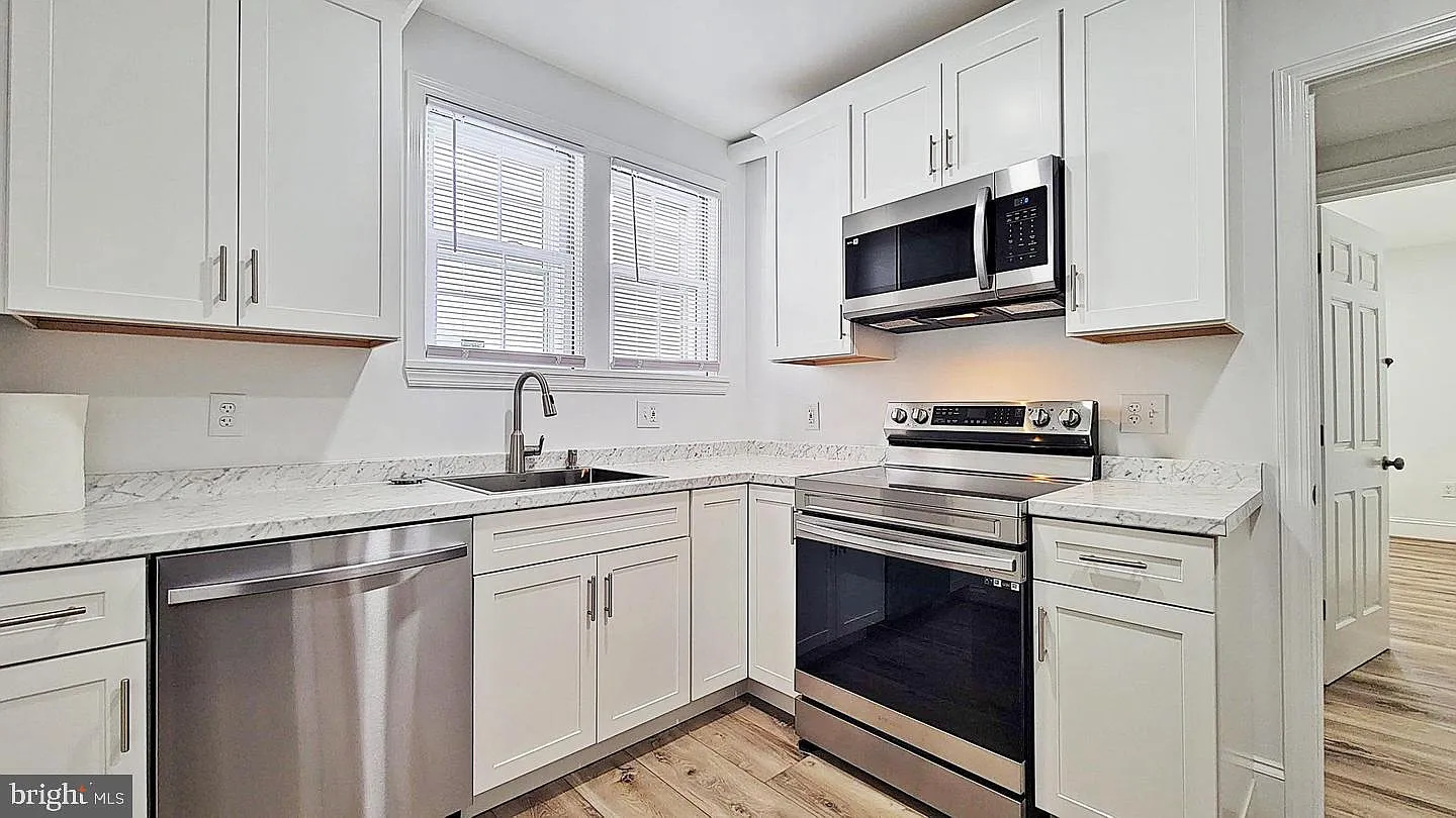 1 bed, 1.5 bath, 1400 sqft, $2,800 — Photo 4